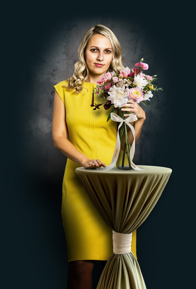 Диана Васильевна Савинич - специалист по гостеприимству компании СОБРАНИЕ